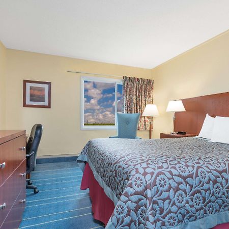 Days Inn By Wyndham Alexandria Mn Экстерьер фото